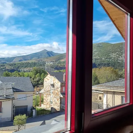 La Cochorla Guest House Paramo Del Sil Exterior photo