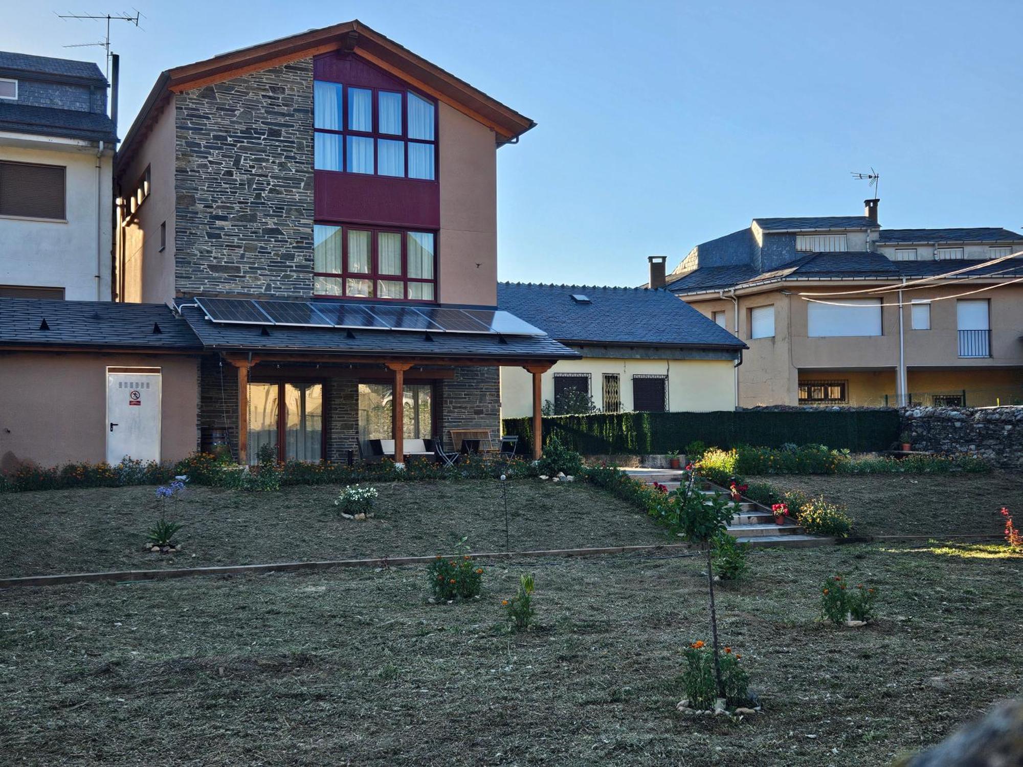 La Cochorla Country house *